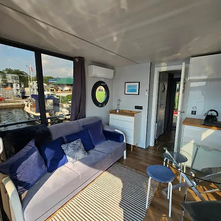 Ms Terra, Dom Na Wodzie Houseboat Na Odrze Διαμέρισμα
